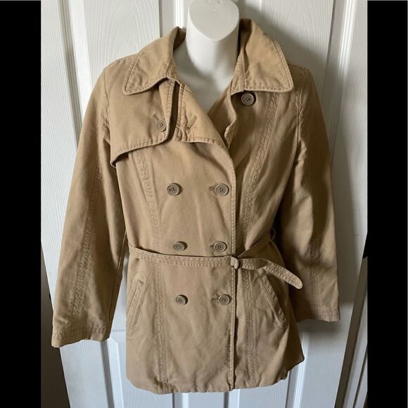 Mossimo tan trench coat  - Picture 1 of 7